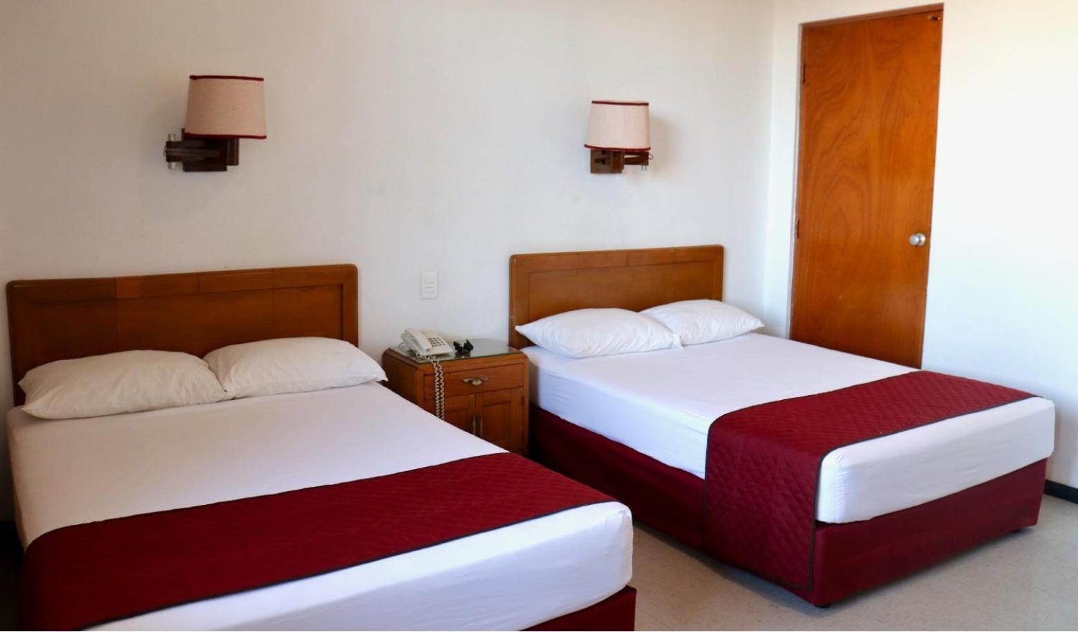 Hotel Calvete Torreon Ngoại thất bức ảnh